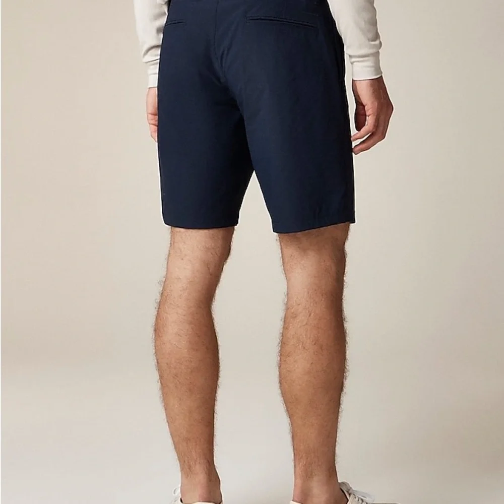 #290-‎ J. Crew Men's Dark Blue Flat Front Shorts